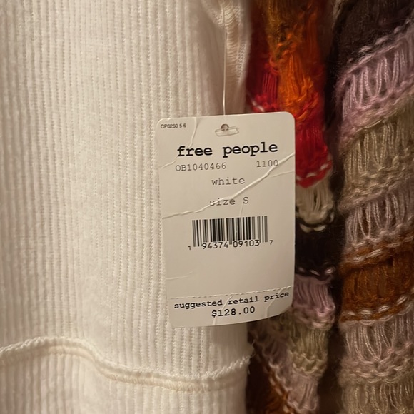 Free People “Cha Cha” Balloon Sleeve Top - Picture 10 of 15